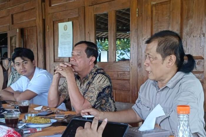 304-rapat_bapem1.png